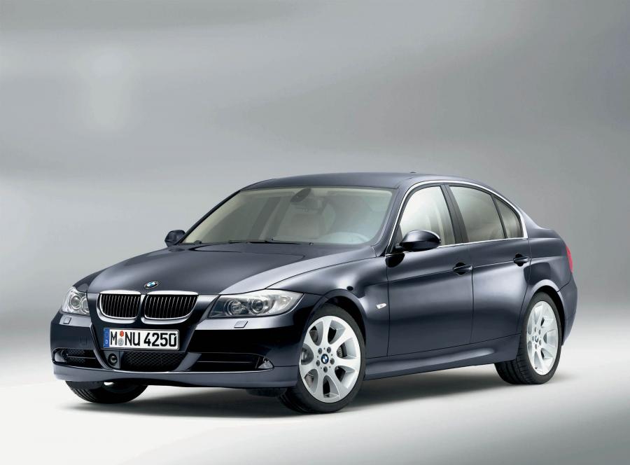  BMW 3-Series 2006 года  (фото 103 из 108)